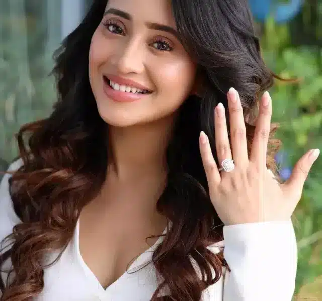 Is Actress "Yeh Rishta Kya Kehlata Hai" Getting Married At The Age Of 25?